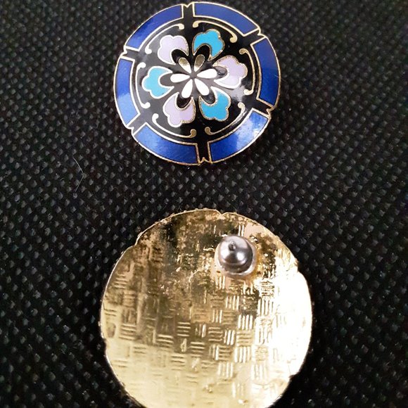 Cloisonne Enamel Button Earrings - Picture 5 of 7